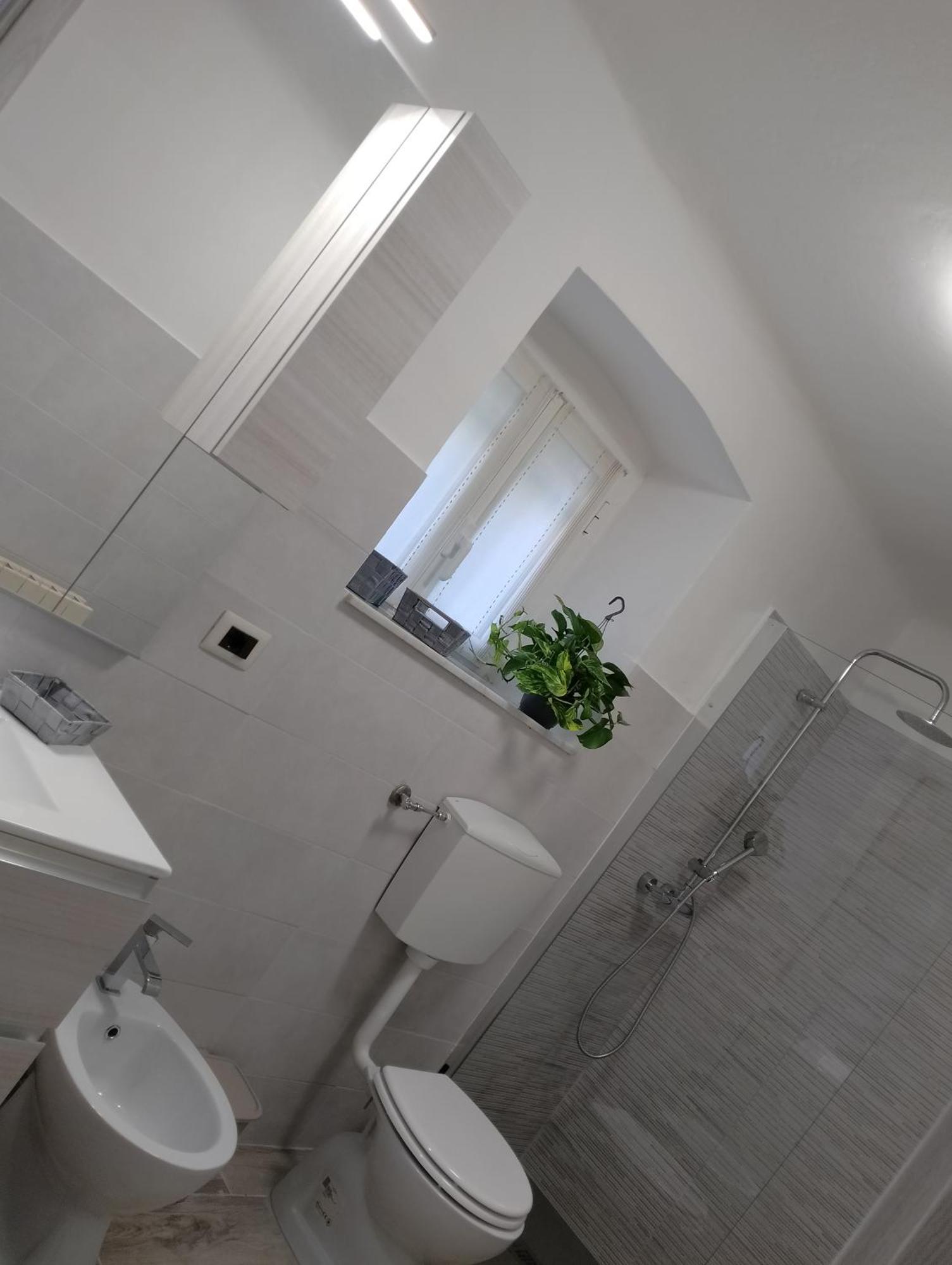 Casa Veve' Apartment ลาสเปเซีย ภายนอก รูปภาพ